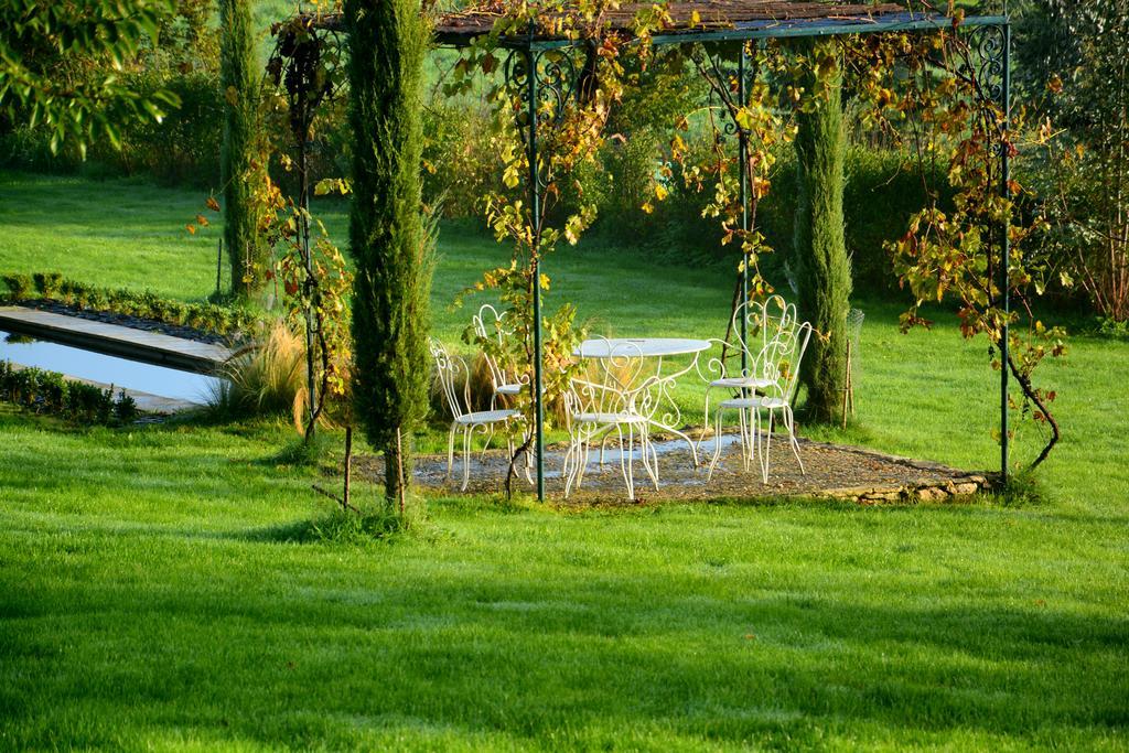 Villa Domaine Des Ormeaux Ajat Exterior foto