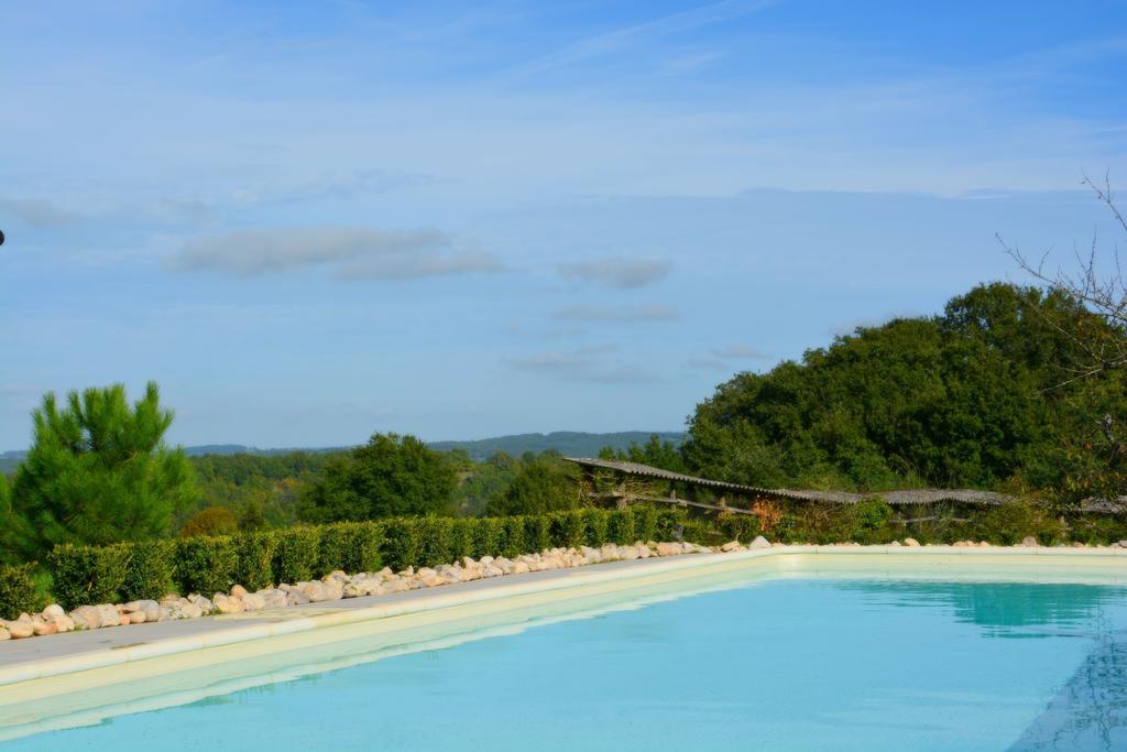 Villa Domaine Des Ormeaux Ajat Exterior foto